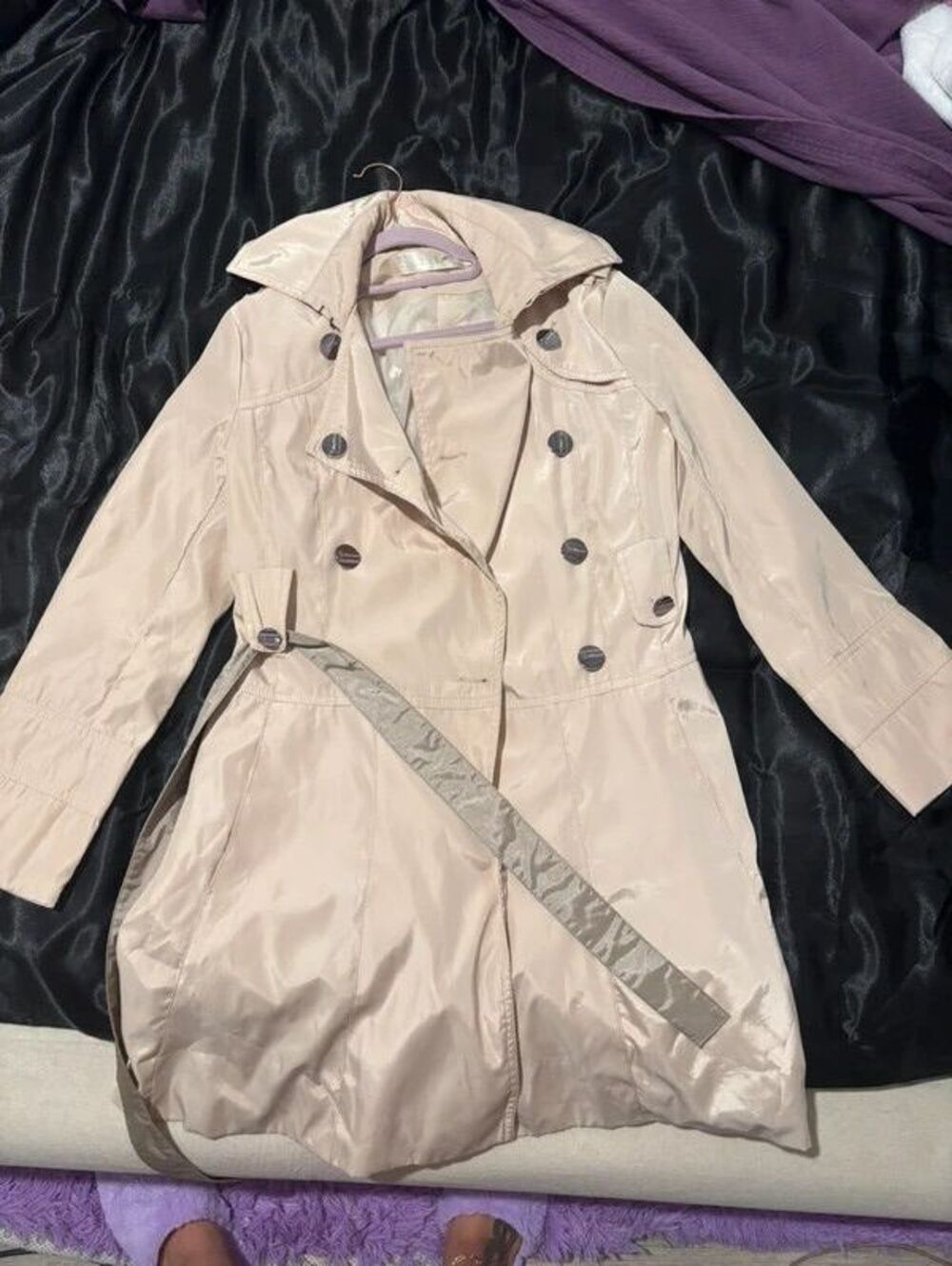 Women’s Beige Belted Trench Coat – Size Small